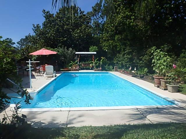 Poolside Paradise Наварр Экстерьер фото